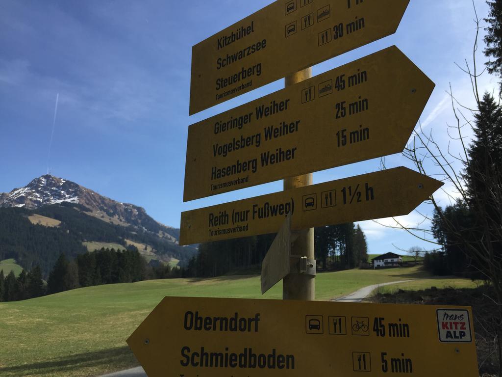 Hotel Schmiedboden Oberndorf in Tirol Buitenkant foto